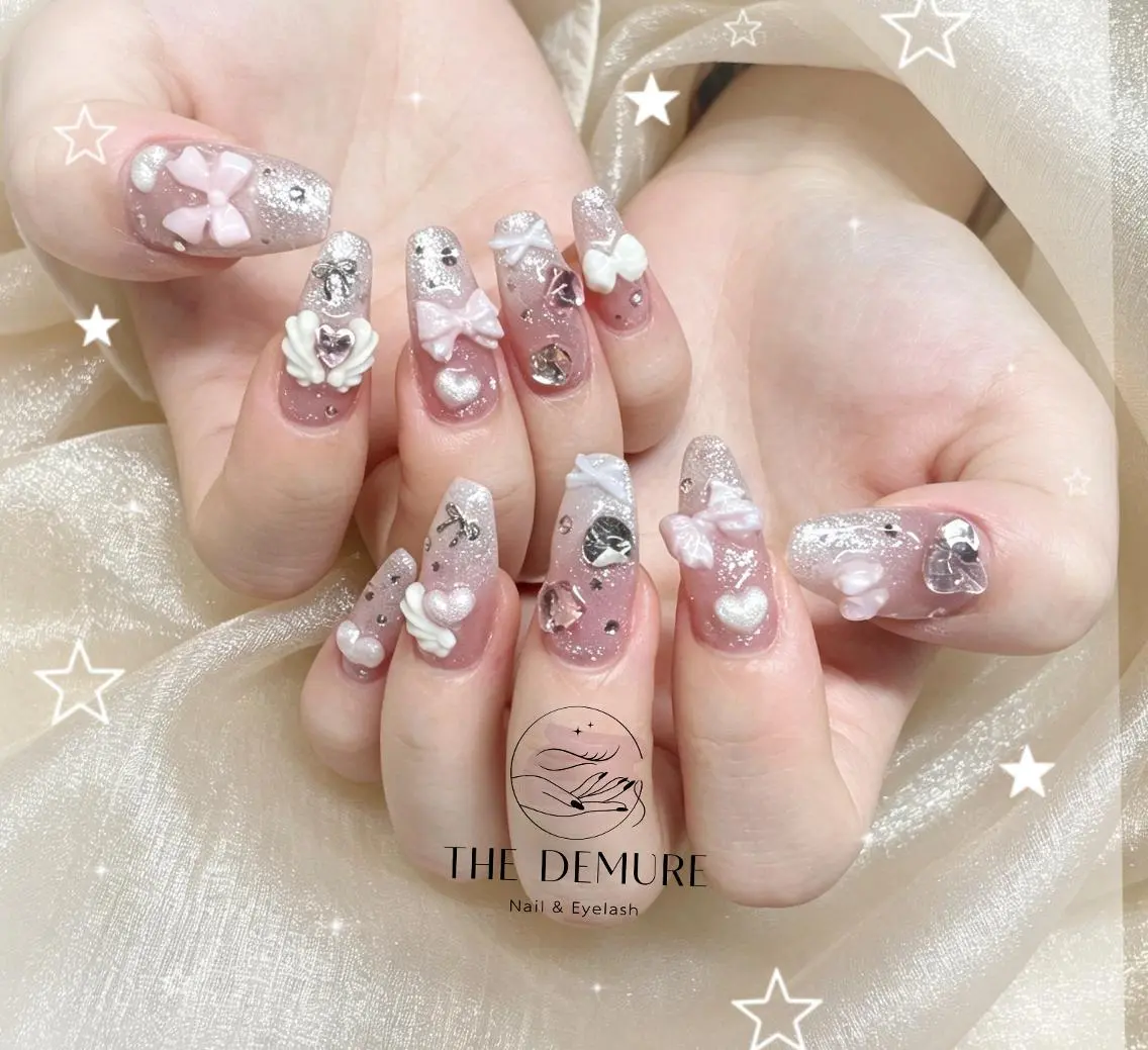 ネイル アートネイル 韓国ネイル マグネットネイル オフィスネイル スカルプネイル ハンドネイル ハンドケア NailDemure 【銀座店】のネイルデザイン
