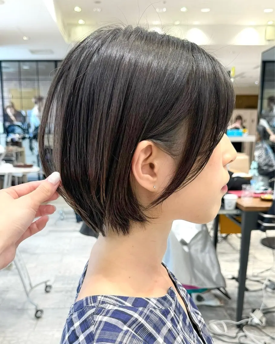 ショート カラー 💍新宿ショート 💍岩田莉奈のヘアスタイル