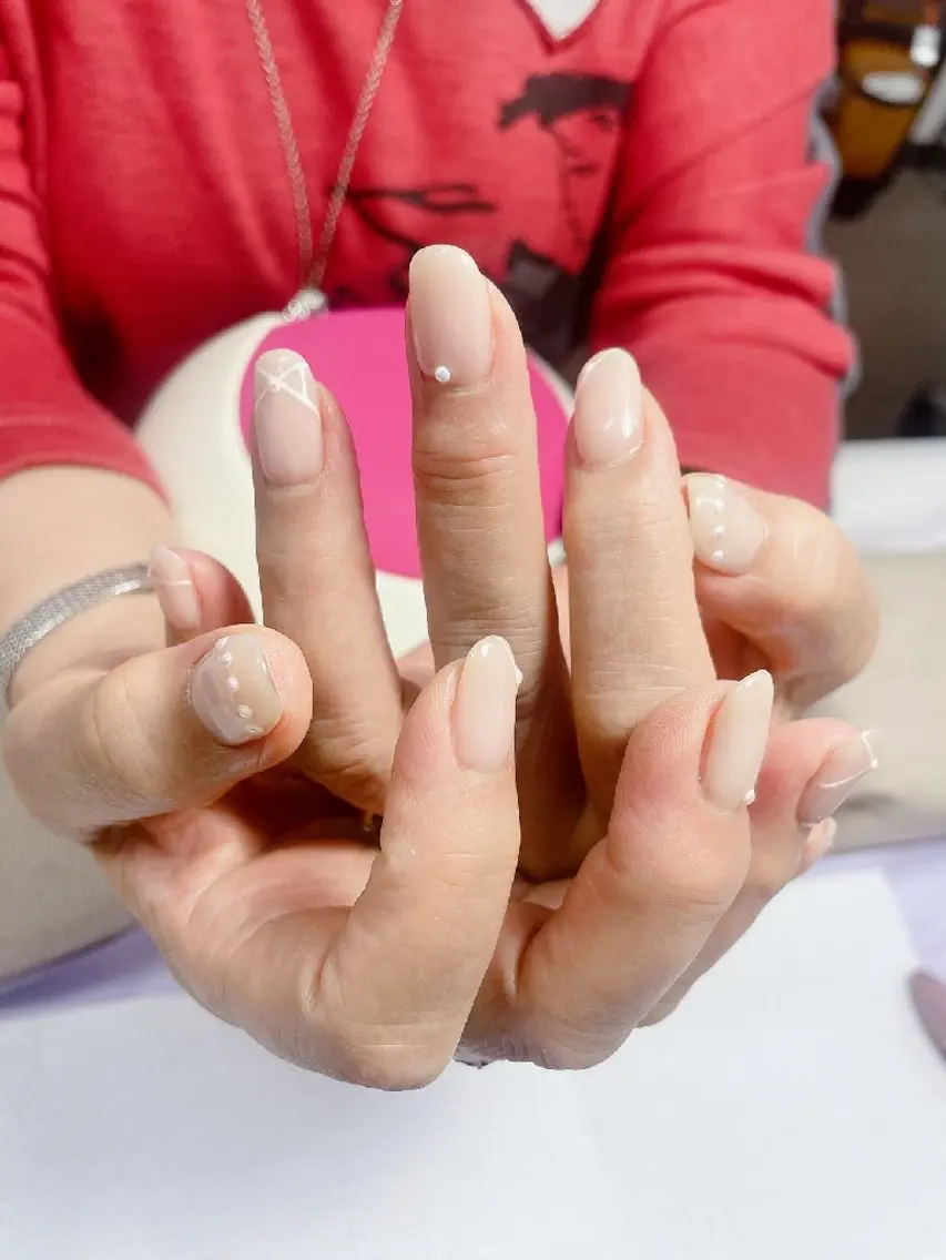 ネイル ENsalon AKIRAのネイルデザイン