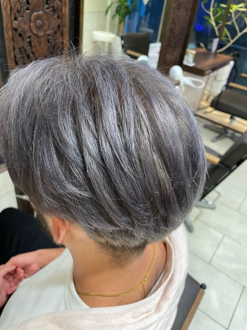 カラー ヘアカラー 🦋透明感カラー 🦋🫧愛加のヘアスタイル