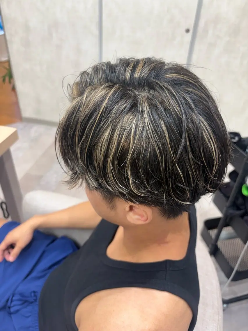 メンズ カット ヘアカラー tokute 片岡心🐥のヘアスタイル