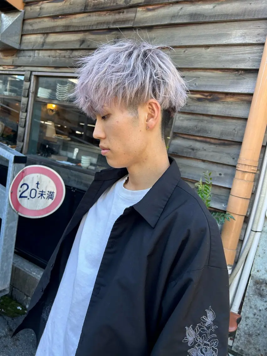ショート カラー メンズ マッシュ カット ヘアカラー ハイトーン/メンズ 水野翔太のヘアスタイル