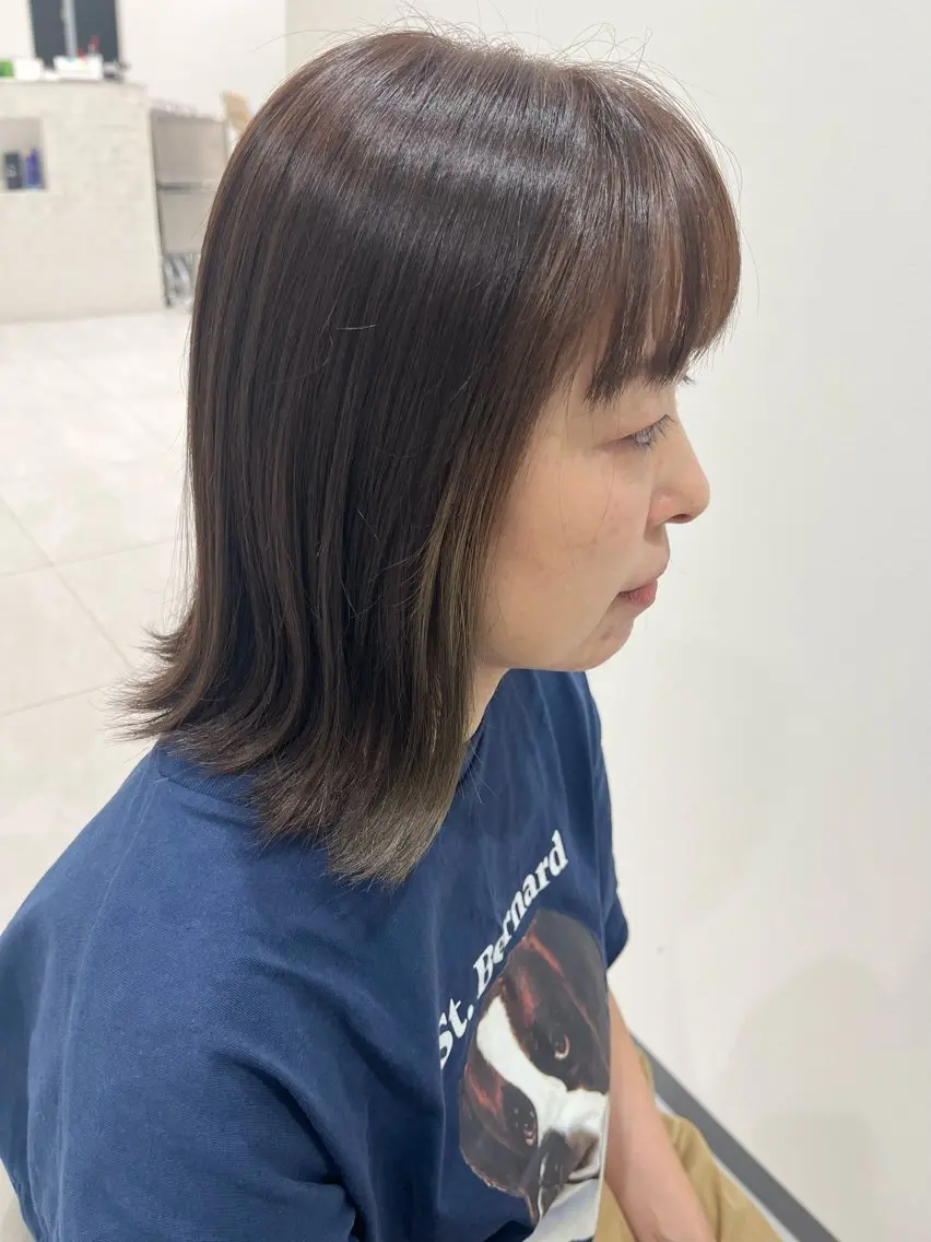 カラー ベージュカラー 透明感カラー オリーブベージュ ヘアカラー N°Elune みゆきのヘアスタイル