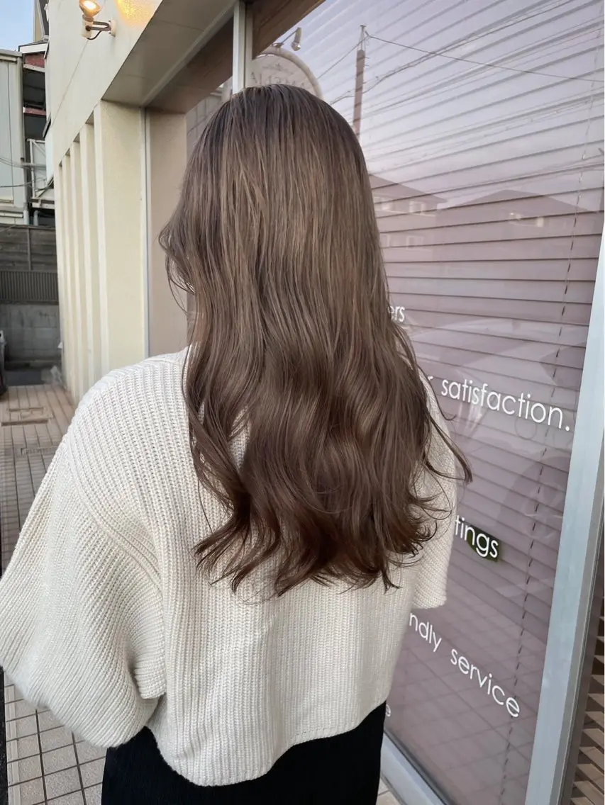 ロング カラー ヘアカラー 三浦 悠のヘアスタイル