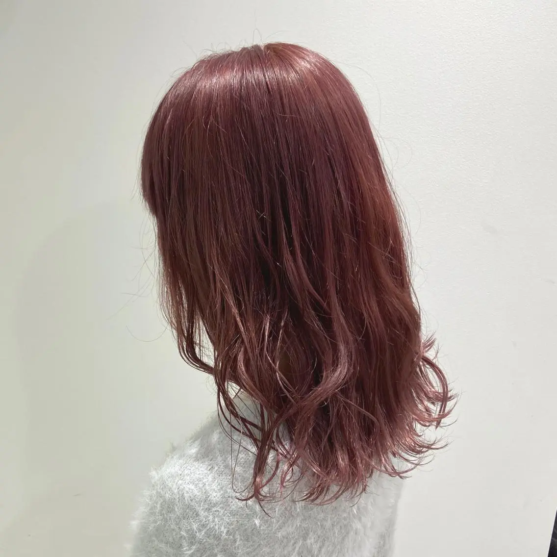 セミロング カラー エフェクトブリーチ 🌟前澤啓太朗のヘアスタイル