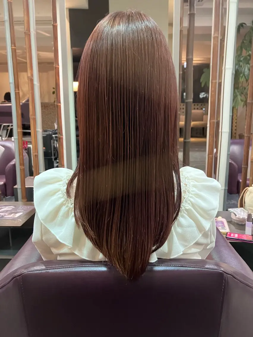 カラー イルミナカラー ピンクカラー CUT純 キリナのヘアスタイル