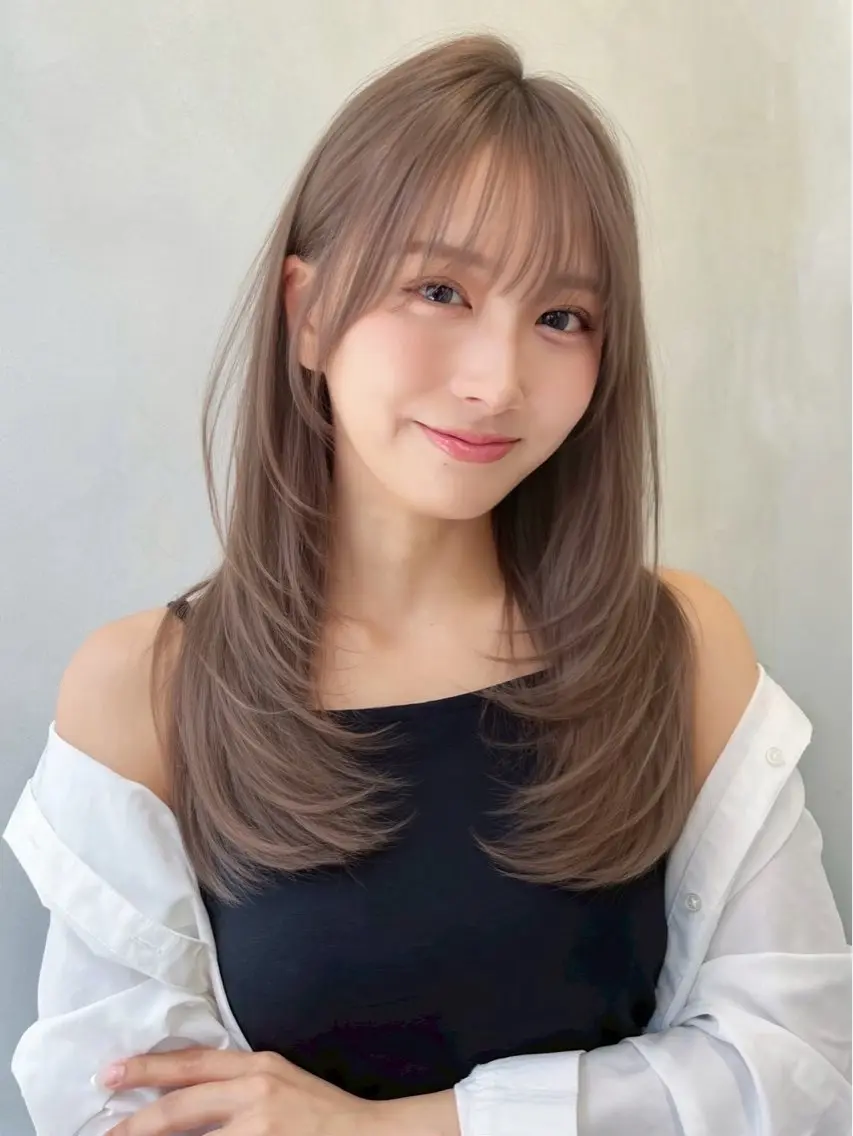 セミロング カラー ヘアアレンジ 大宮🎨高明度/カラ ー/髪質改善/ハルのヘアスタイル