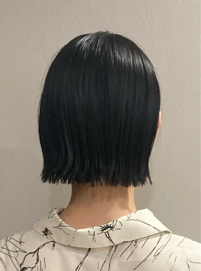ショート ボブ 外ハネヘア カット Yuki ゆきのヘアスタイル