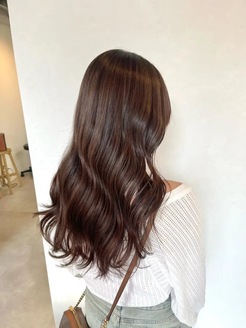 セミロング カラー ベージュカラー ハイライトカラー ハイライト カット ヘアカラー トリートメント ハイライト/レイヤー /艶髪/吉田愛望のヘアスタイル