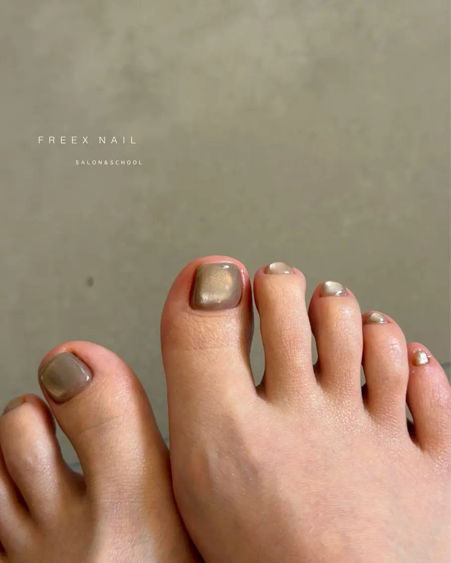 ネイル マグネットネイル フットネイル freex nail /ニュアンス/個性派のネイルデザイン