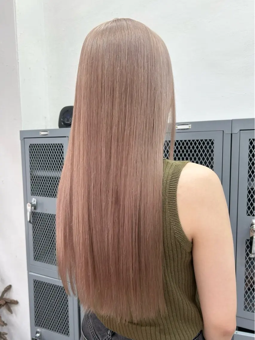 ロング カラー ベージュカラー ブリーチ ミルクティーベージュ ブリーチ透明感カラー 🍀mizuki🍀のヘアスタイル