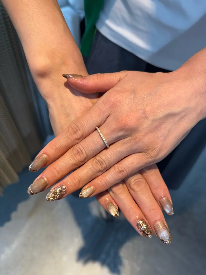 ネイル Glow Amaneのネイルデザイン