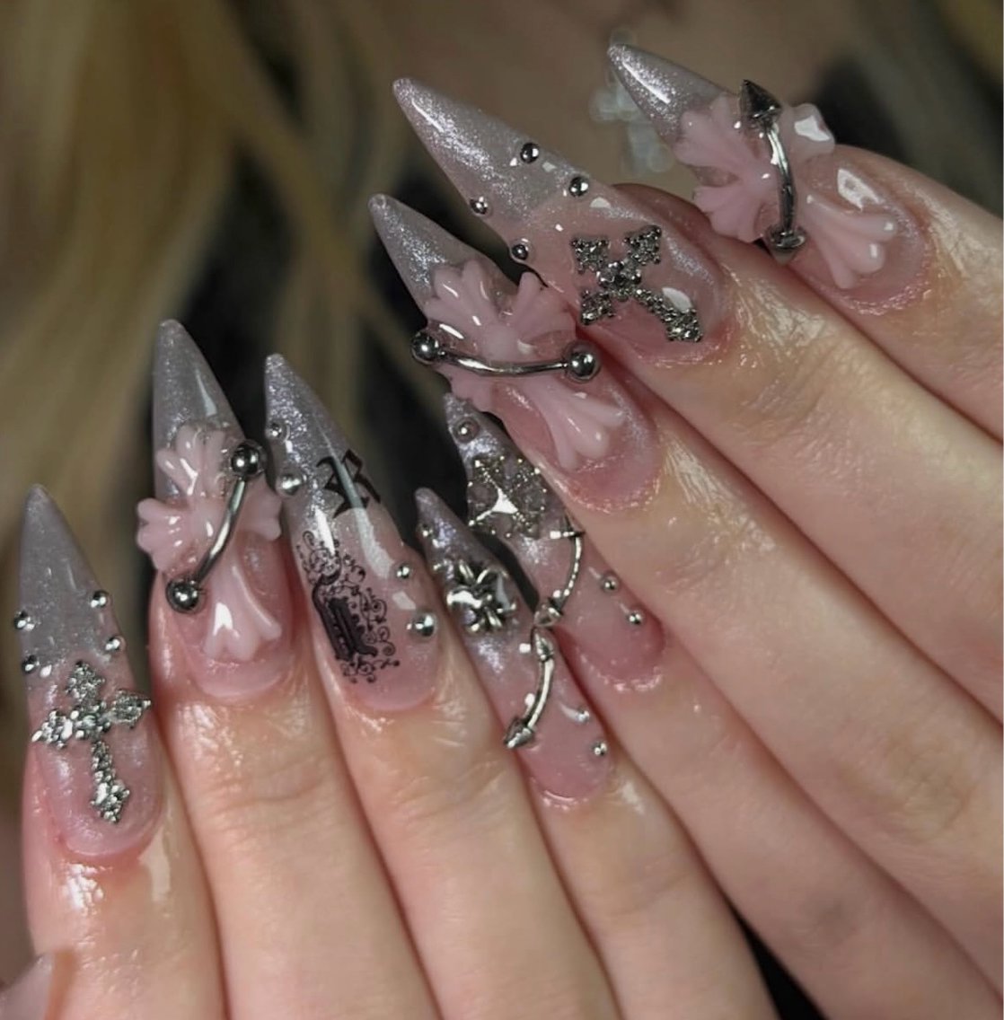 ネイル NiJi Nailsのネイルデザイン