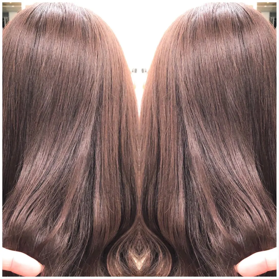 セミロング カラー ハイトーン×レイヤー カットTAKUMIのヘアスタイル