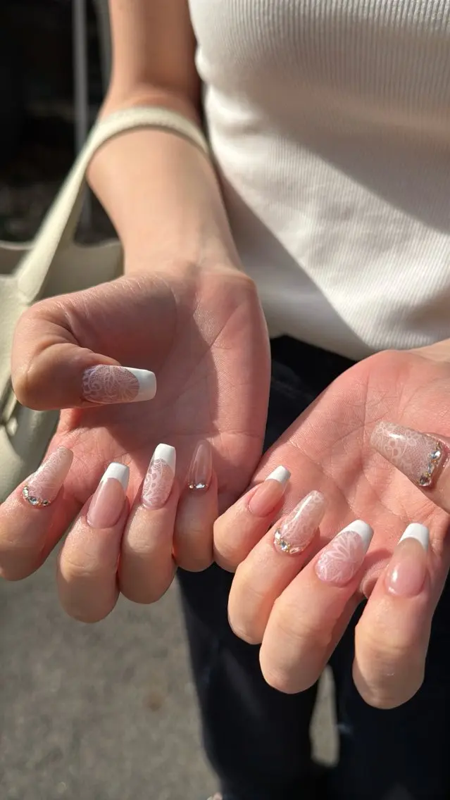 ネイル フラッシュネイル フラッシュマグ フットネイル フレンチネイル 韓国ネイル ハンドネイル SAKU nail 作島茜のネイルデザイン
