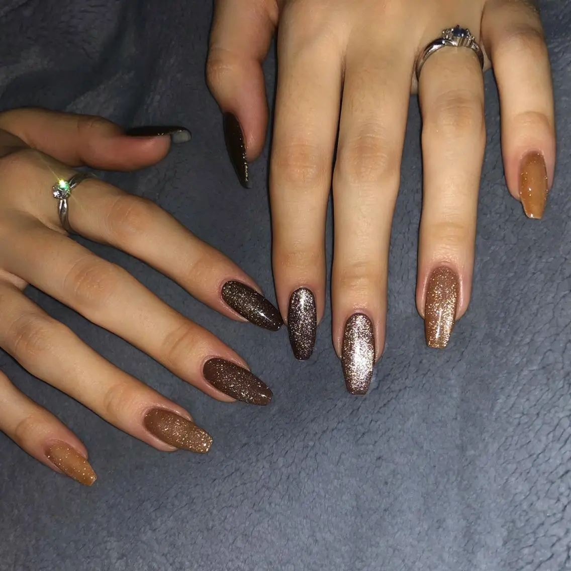 ネイル マグネットネイル DARIA Nailsのネイルデザイン