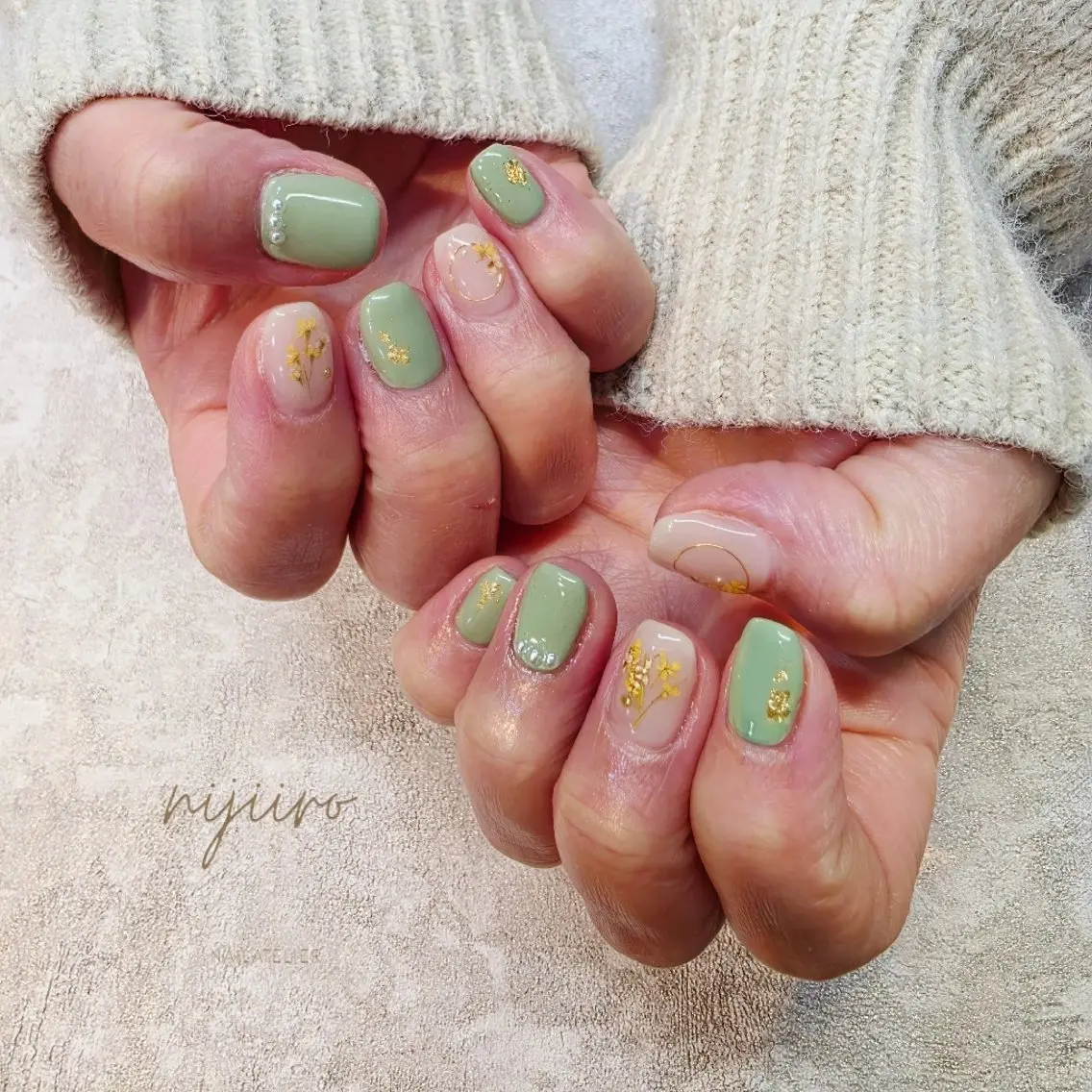 ネイル ハンドネイル nijiiro🌈 サトウのネイルデザイン