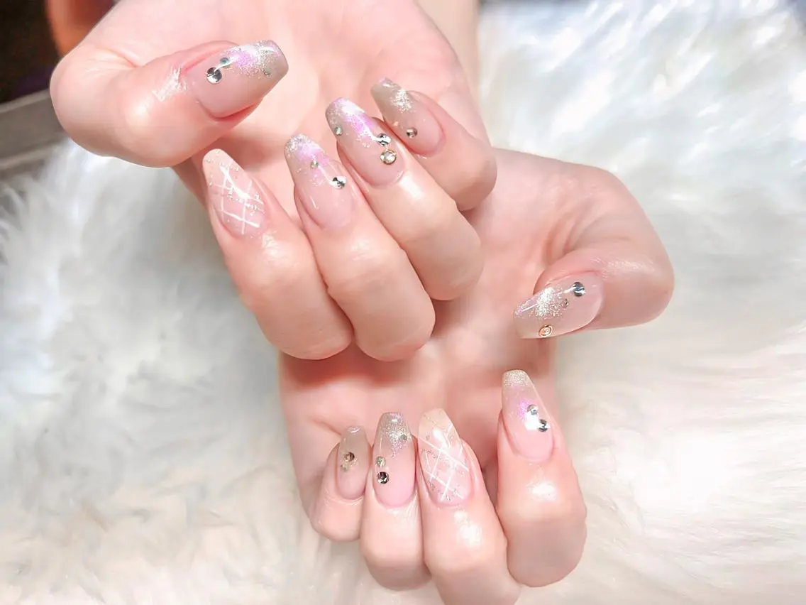ネイル ハンドネイル Aika. Fのネイルデザイン