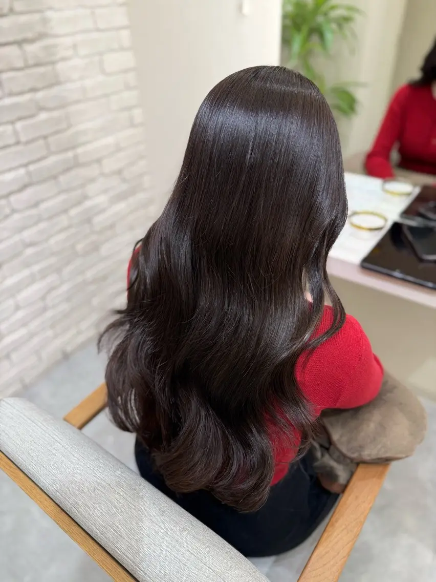 ロング カラー ヘアカラー トリートメント 髪質改善&艶感カラー 🪄岡井美結のヘアスタイル