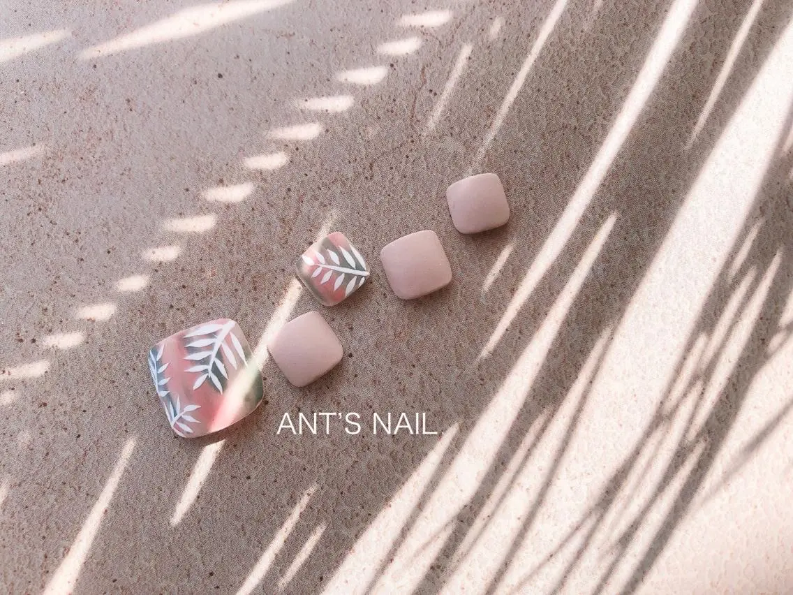 ネイル ANT'S NAILのネイルデザイン