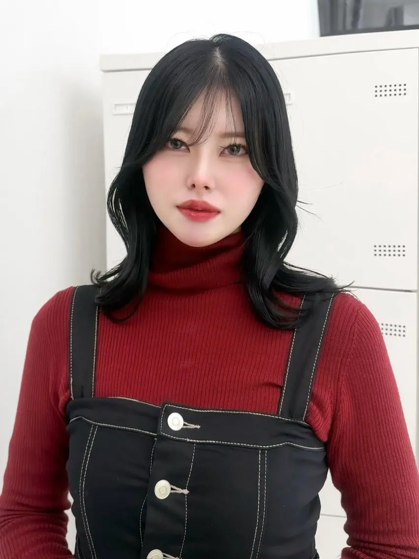 ミディアム カラー ヘアアレンジ カット ヘアカラー トリートメント ヘッドスパ ヘアセット 縮毛矯正🤍 盛れるボブ/ひかりのヘアスタイル