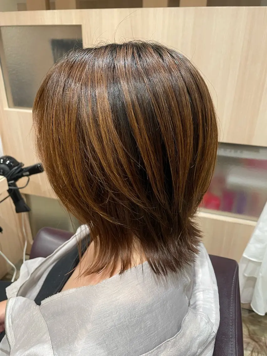 ミディアム ボブレイヤー ボブ レイヤーカット 小林 純一郎のヘアスタイル
