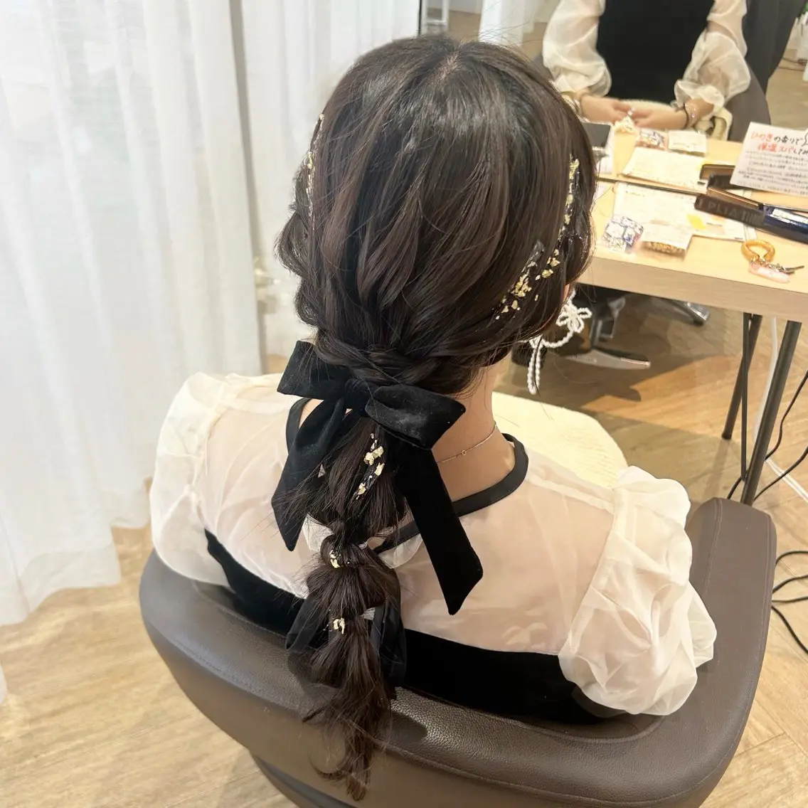 ロング ヘアアレンジ ヘアセット 砂野 真璃奈のヘアスタイル