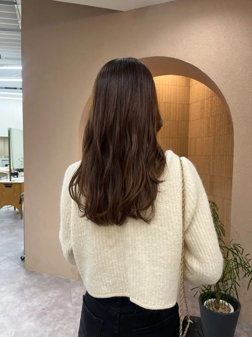 ロング 透明感カラー🌼 沙奈のヘアスタイル