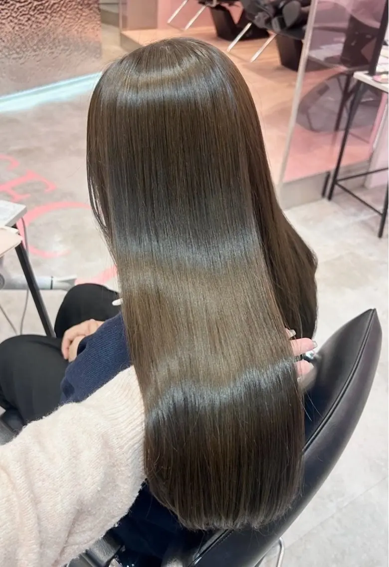 ロング カラー ヘアカラー 透明感/艶カラー 💘Hanaのヘアスタイル
