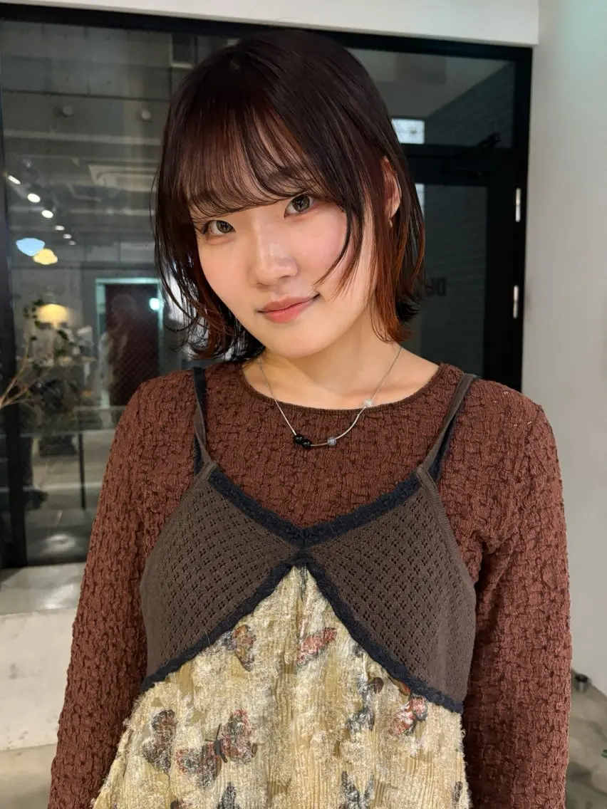 ミディアム 江渕 明未のヘアスタイル