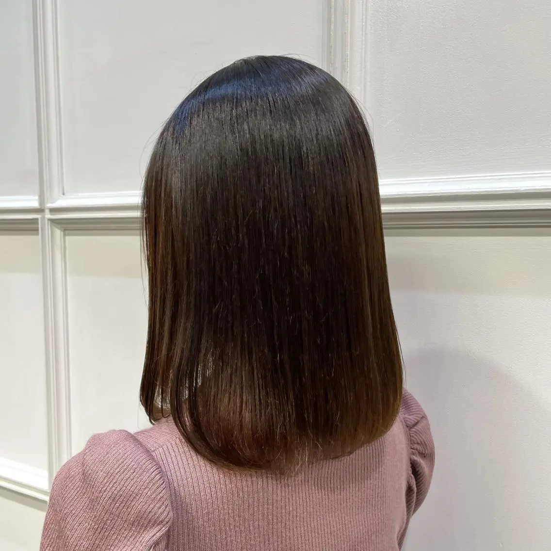 ミディアム カラー くびれレイヤー/艶 カラー　MADOKAのヘアスタイル