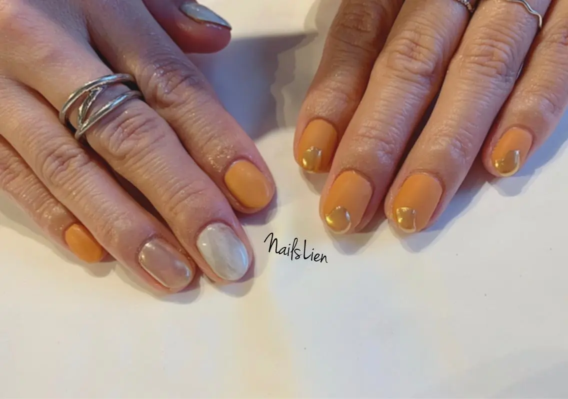 ネイル マットネイル ミラーネイル ニュアンスネイル studio e n / RiNのネイルデザイン