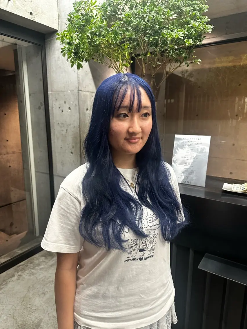 ロング 西 美羽のヘアスタイル