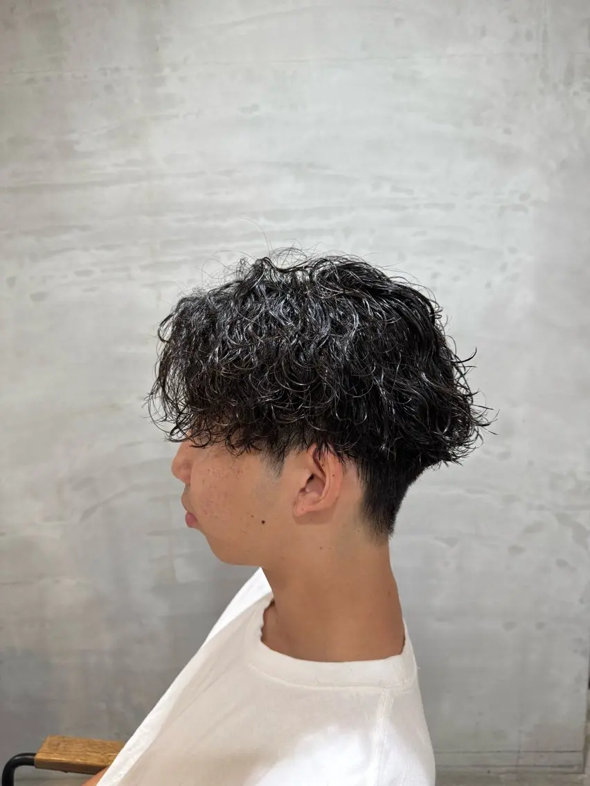 ショート パーマ メンズ メンズパーマ ツイストスパイラルパーマ 波巻きパーマ スパイラルパーマ 🔥KOSEI🔥 波巻き/ツイスパのヘアスタイル