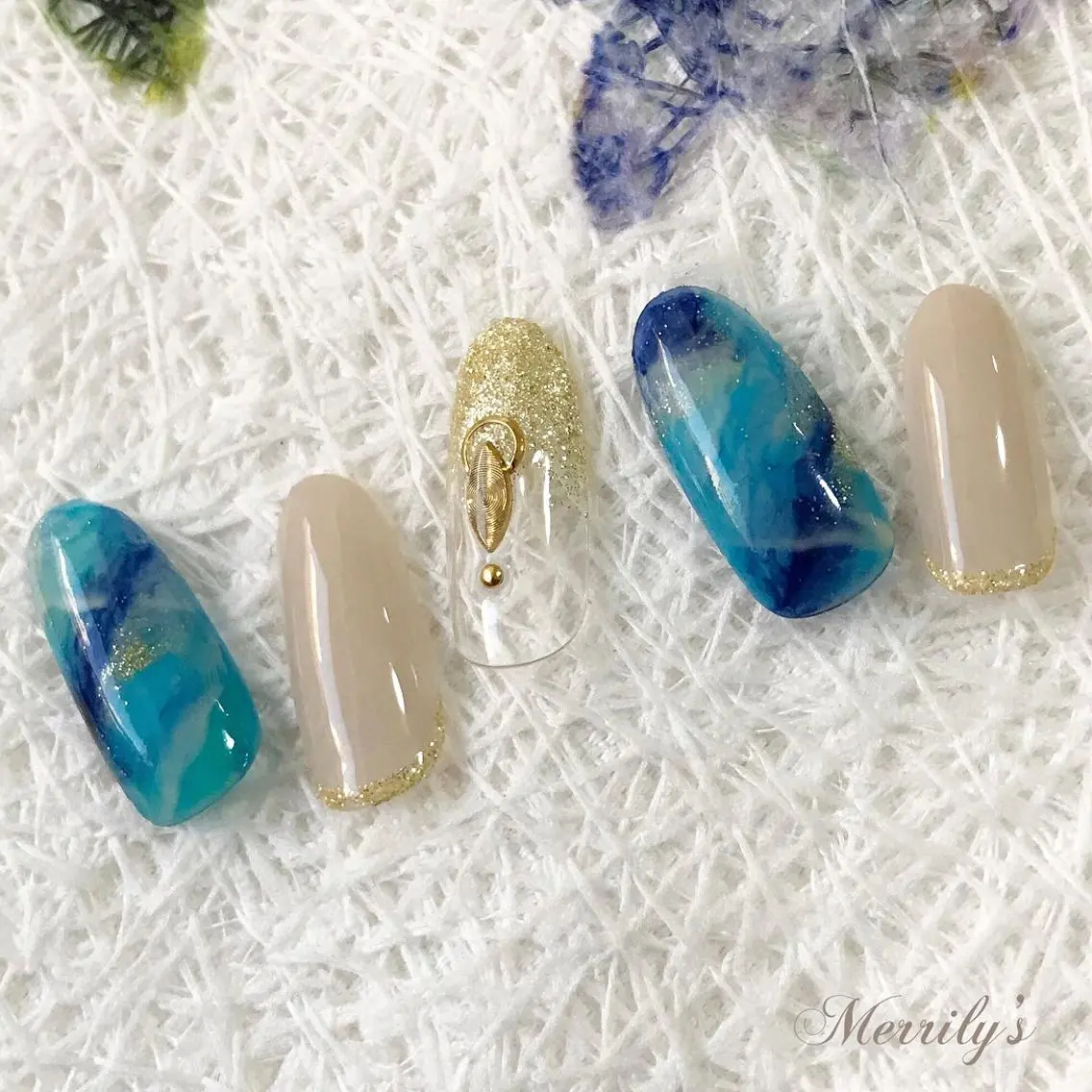 ネイル Merrily's Hagi Minaのネイルデザイン