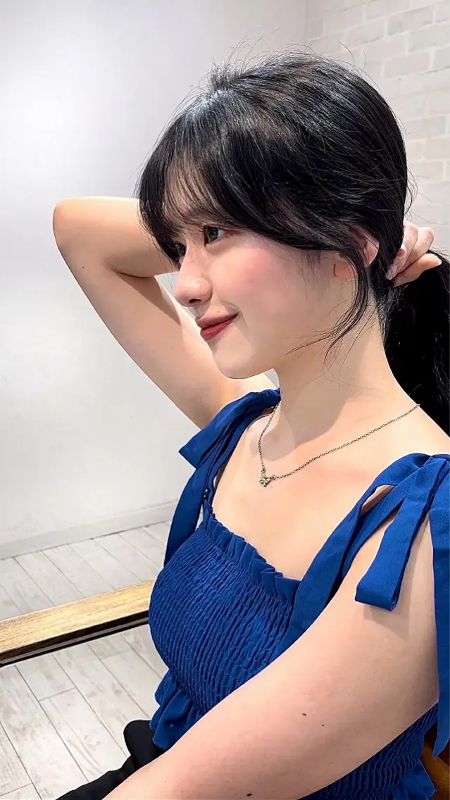 ミディアム カラー 顔まわりレイヤー レイヤーカット 似合わせカット カット ヘアカラー 【韓国ヘア×透明感 カラー】笹谷 莉未のヘアスタイル