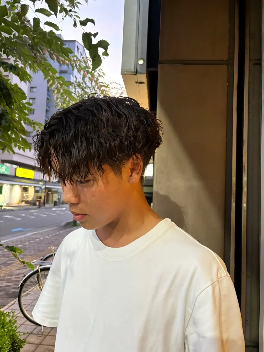 メンズパーマ(スパイラル、波巻き、ツイスパ、シャドウのみ)の写真