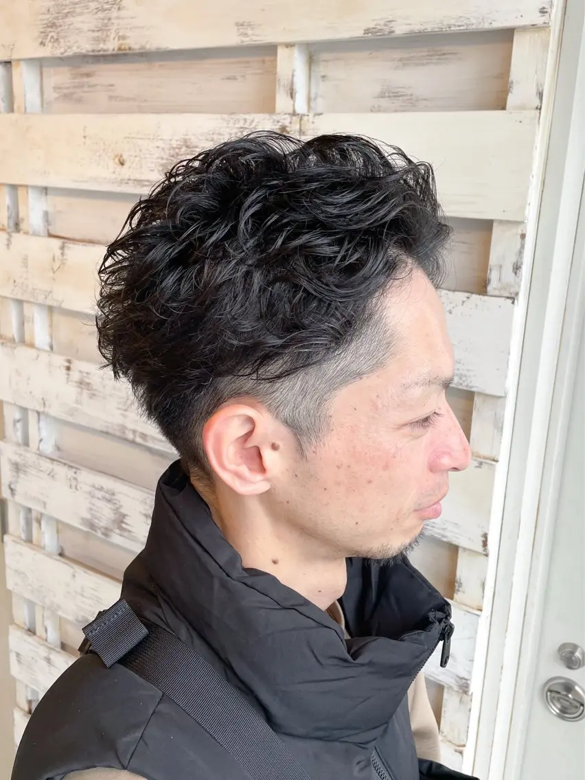 セミロング パーマ メンズ カット パーマ 透明感カラー/艶感/ メンズパーマ/福島のヘアスタイル
