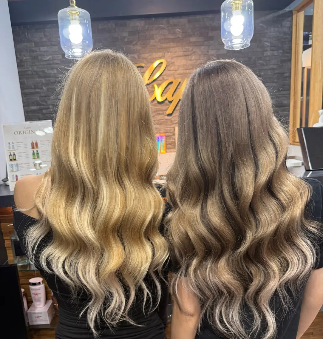 ロング RIEブリーチ& エクステ特化型のヘアスタイル