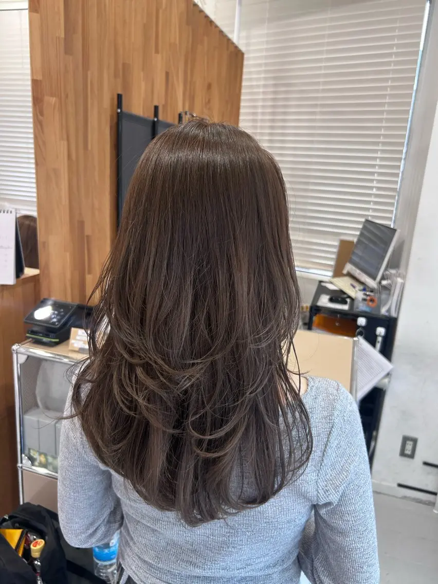 セミロング カット ヘアカラー トリートメント 韓国ヘア ‎⟡.·KANA🐥のヘアスタイル