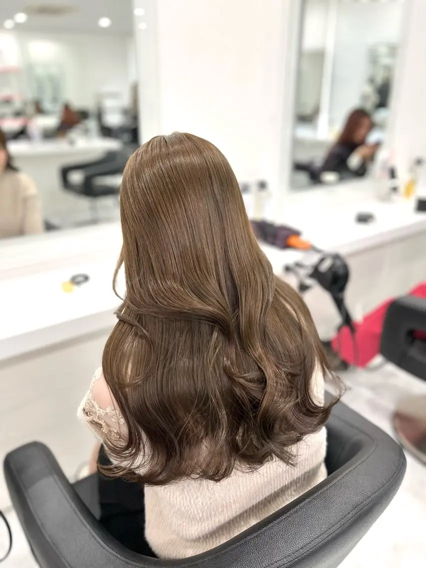 ロング ヘアカラー トリートメント ヘッドスパ 淡色カラー 🫧NAOYA 🫧のヘアスタイル