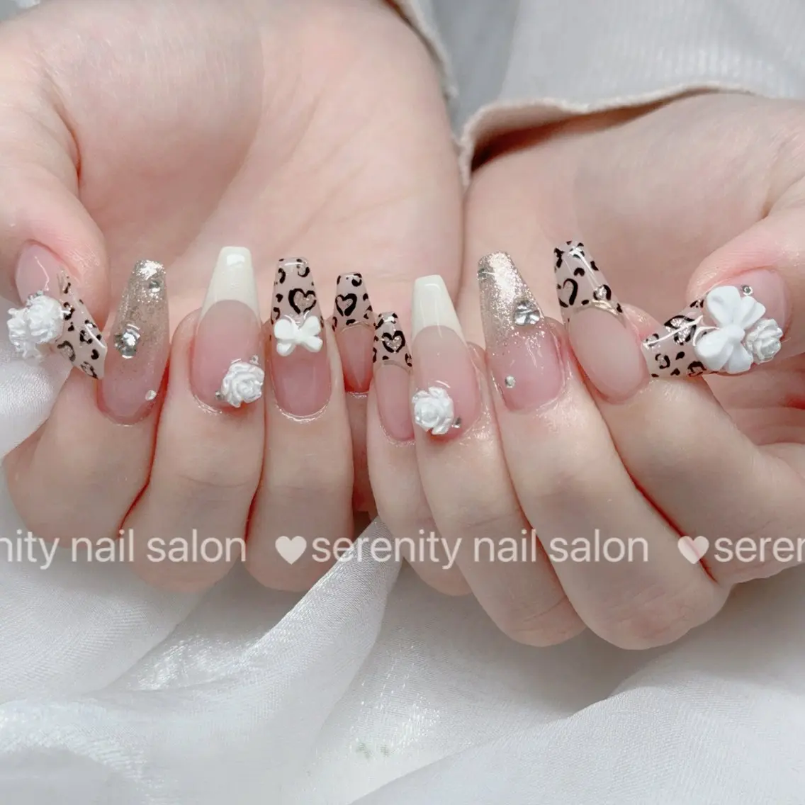 ネイル ハンドネイル ハンドケア ✨Serenity Nail salonのネイルデザイン