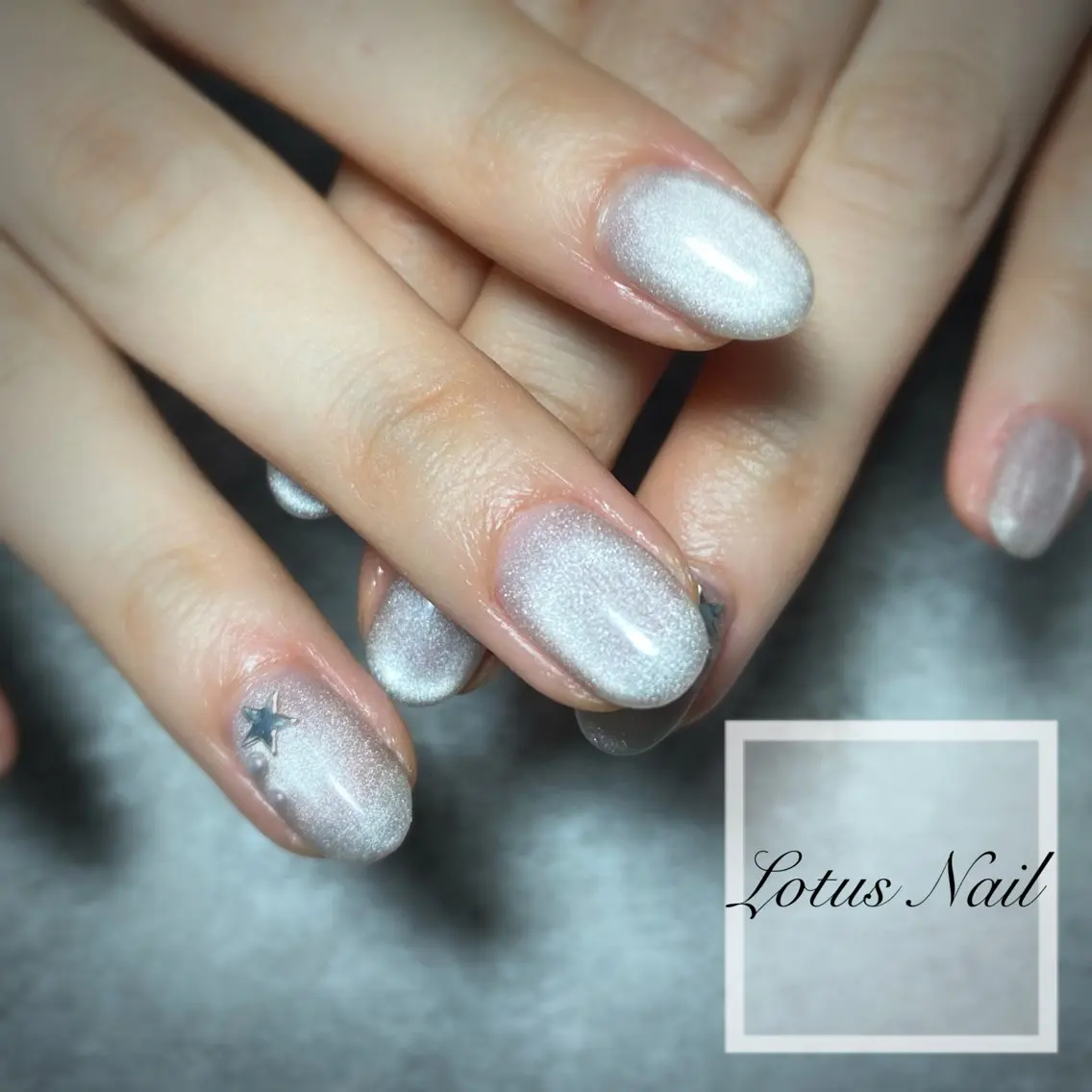 ネイル マグネットネイル ハンドネイル Lotus Nailのネイルデザイン