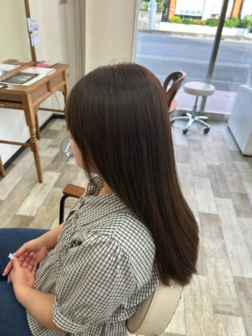 ロング ヘアカラー Rin ku-to andCのヘアスタイル