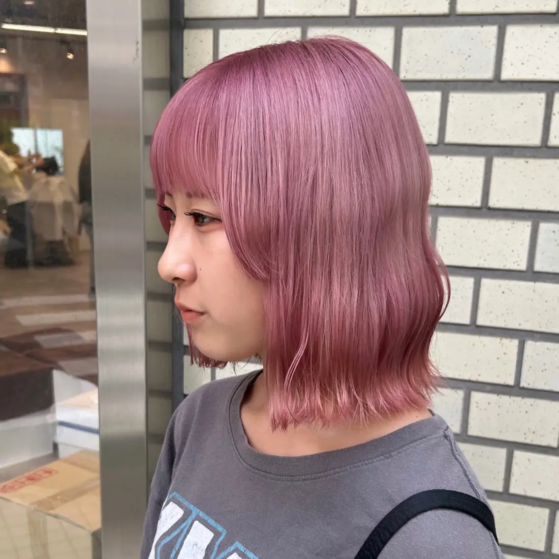 ミディアム カラー ブリーチ カット ヘアカラー デザインカラー 🥨HAZUKiのヘアスタイル
