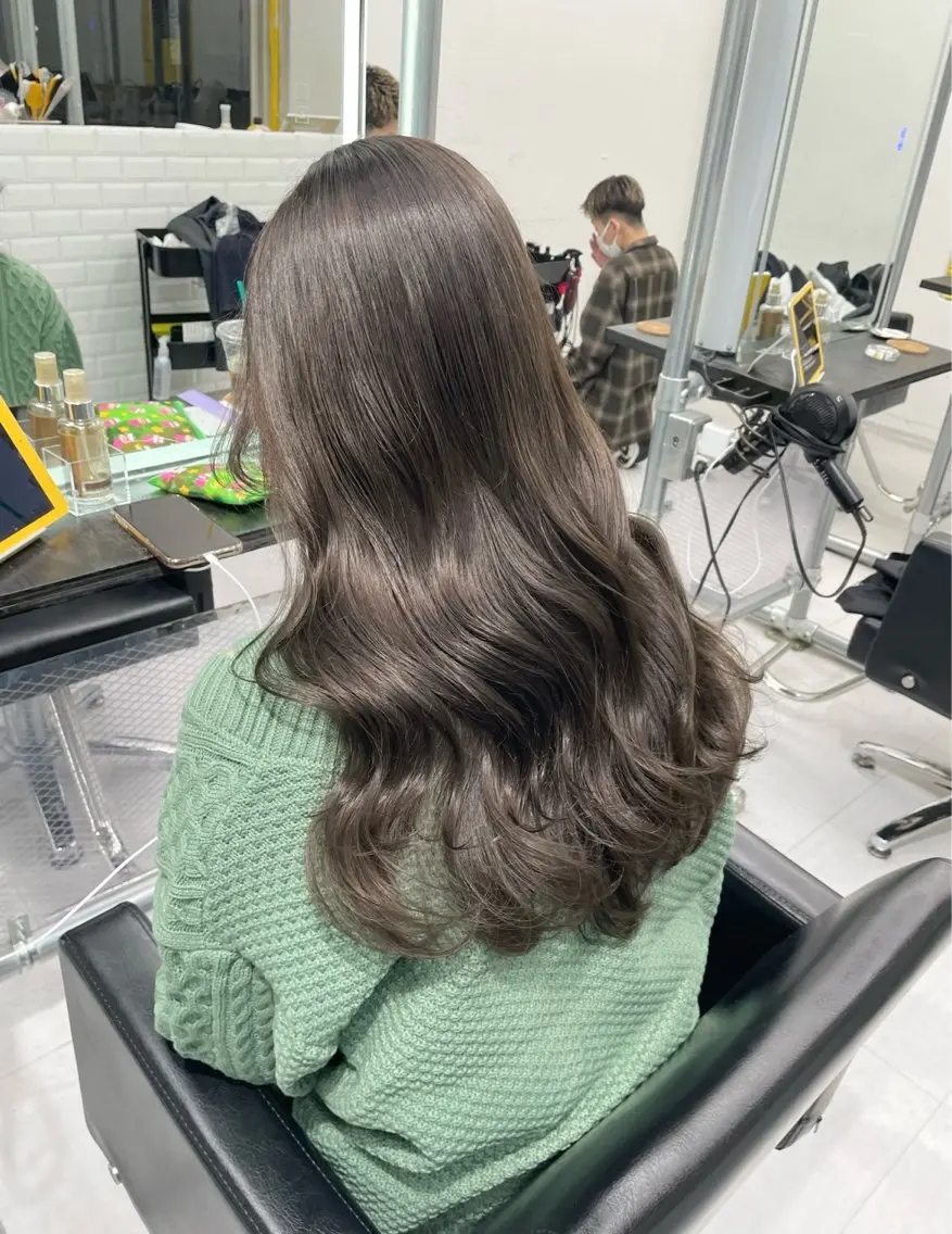 ロング sera 🎀ベージュのヘアスタイル