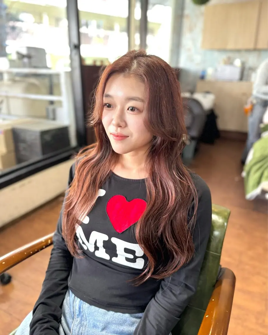 ロング カット ヘアカラー トリートメント 【韓国レイヤー】 MITSUI🇰🇷のヘアスタイル