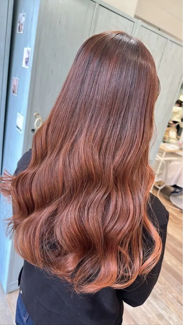 ロング カラー SAKI🎀 透明感カラーのヘアスタイル