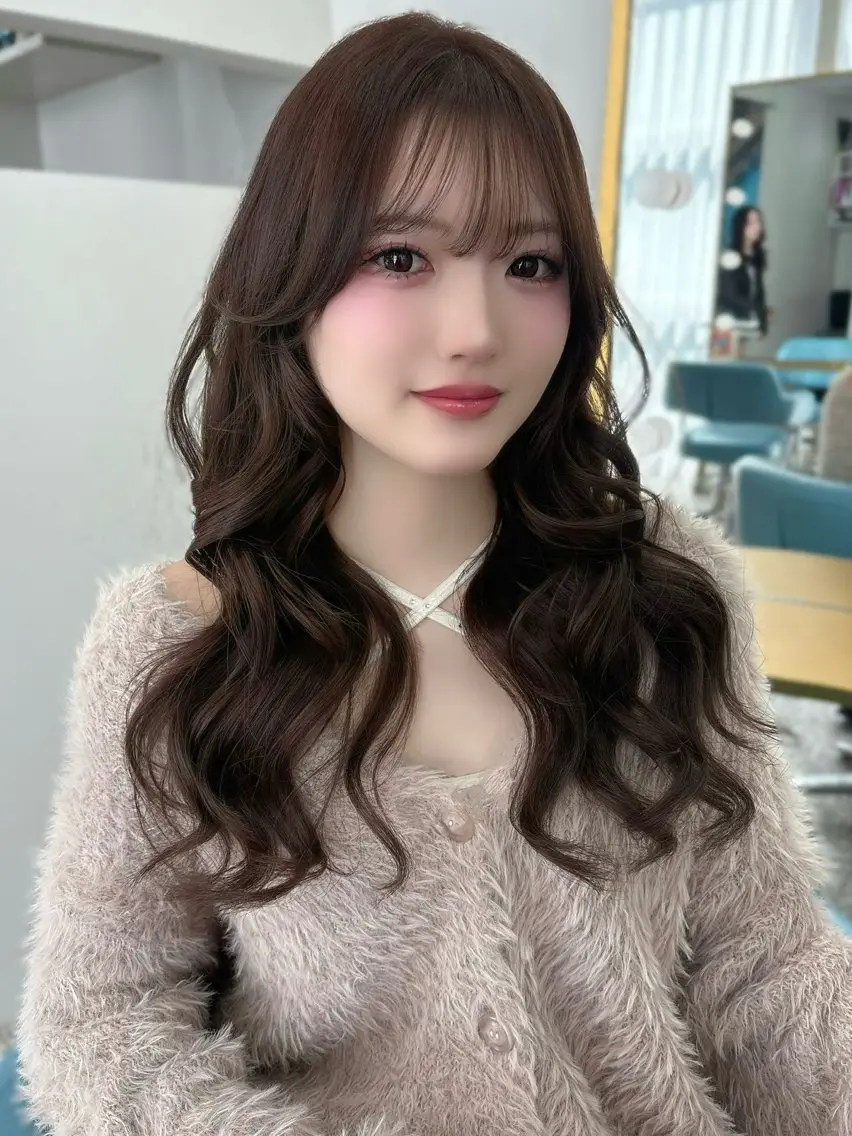 ロング カラー ベージュカラー ブリーチ ブラウンカラー 透明感カラー グレージュ カット ヘアカラー トリートメント 透明感カラー Nau🎀のヘアスタイル