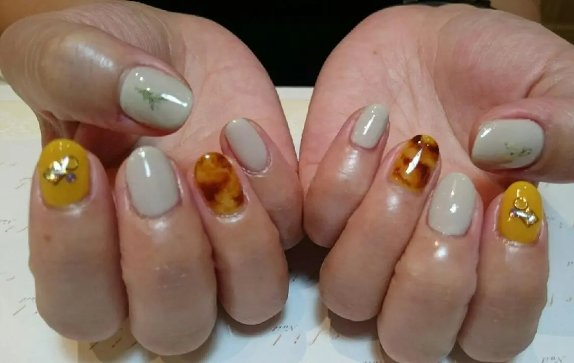 ネイル みー shakushiroのネイルデザイン